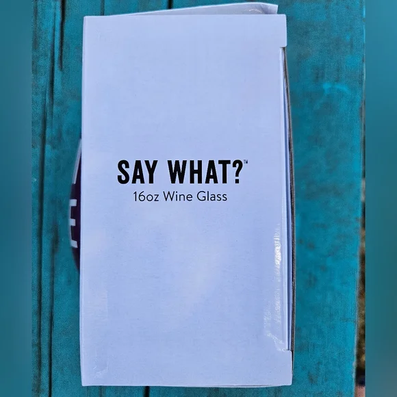 Mom Juice Wine Glass - Picture 4 of 8